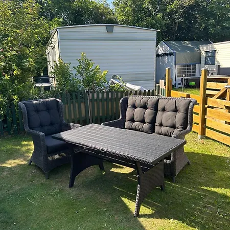 Campsite Camping-Oase In Strandnaehe *